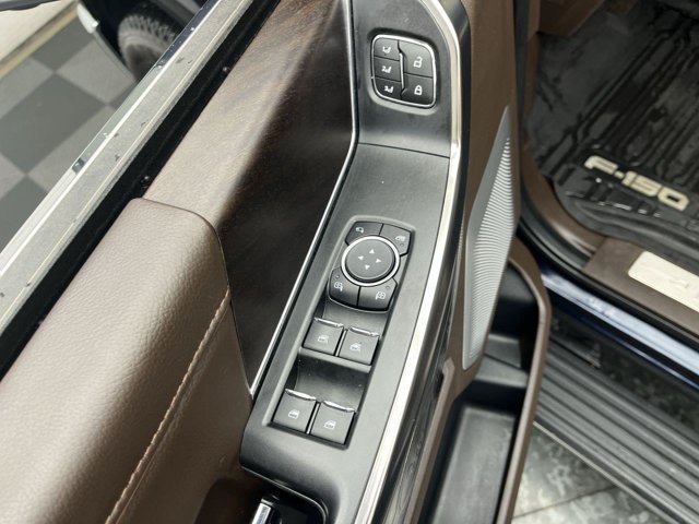 Used 2023 Antimatter Blue Metallic Ford King Ranch image 14