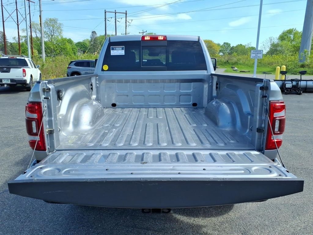 Used 2024 Billet Silver Metallic Ram Laramie level 1 w/safety group & cummins 6.7l diesel image 34