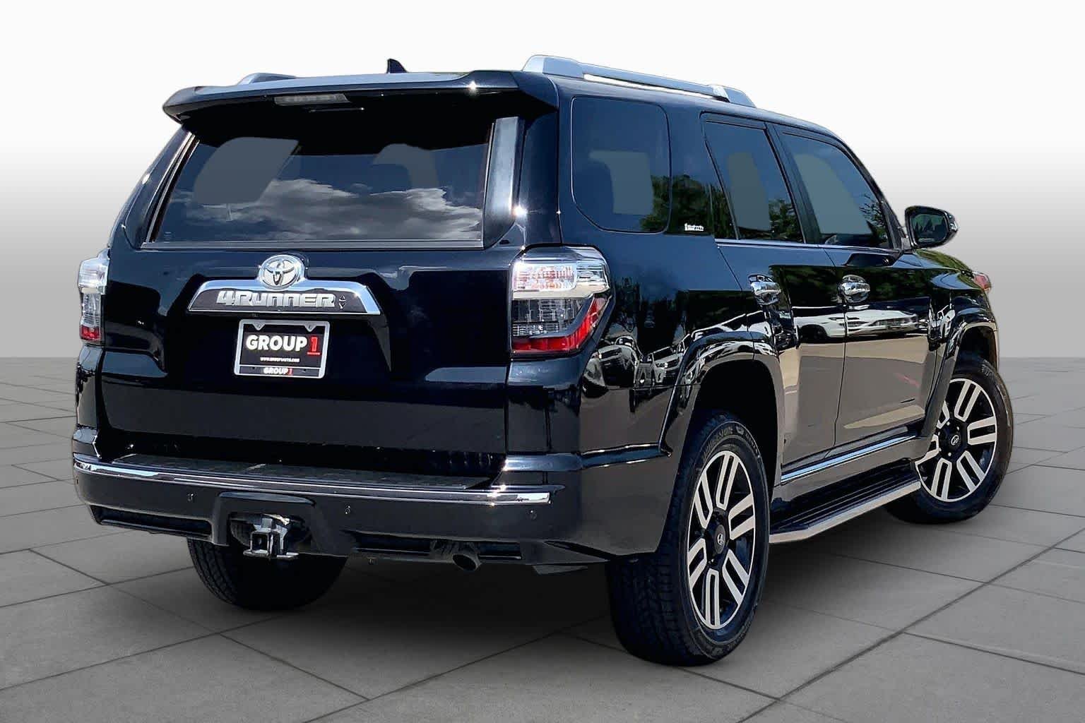 Used 2018 Midnight Black Metallic Toyota Limited image 13