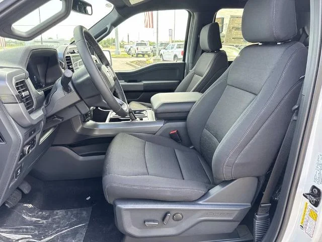 New 2026 Oxford White Ford XLT image 20