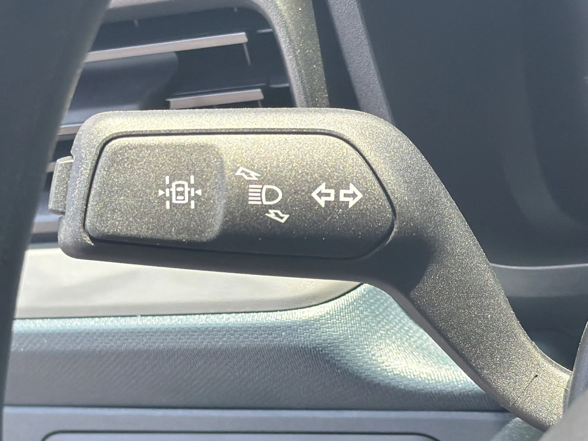 New 2026 Carbonized Gray Metallic Ford XL image 14