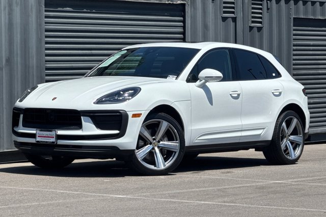 2023 Porsche Macan 