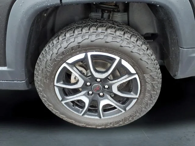 Used 2025 Black Jeep Trailhawk image 13