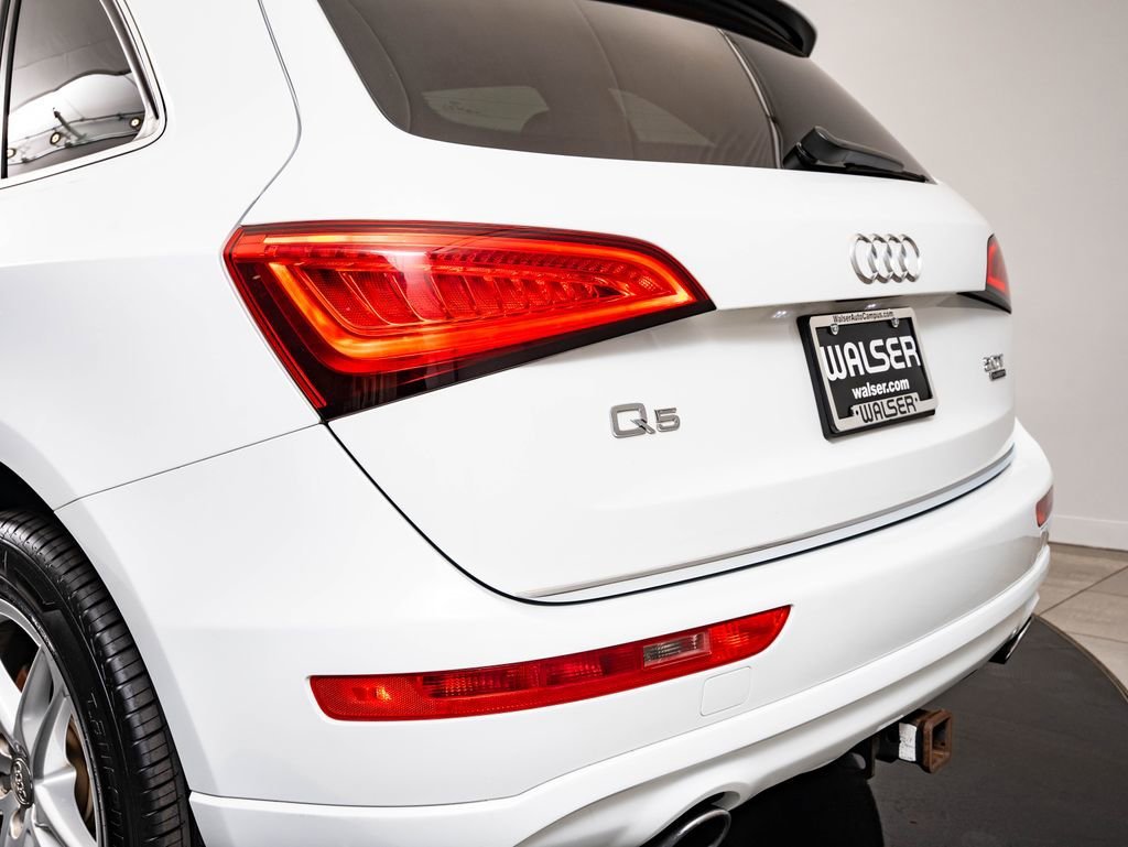 Used 2016 Glacier White Audi 2.0T Premium image 19