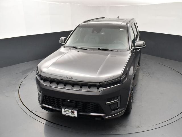 New 2026 Baltic-Gray Metallic Clear-Coat Exterior Paint Jeep Upland image 14