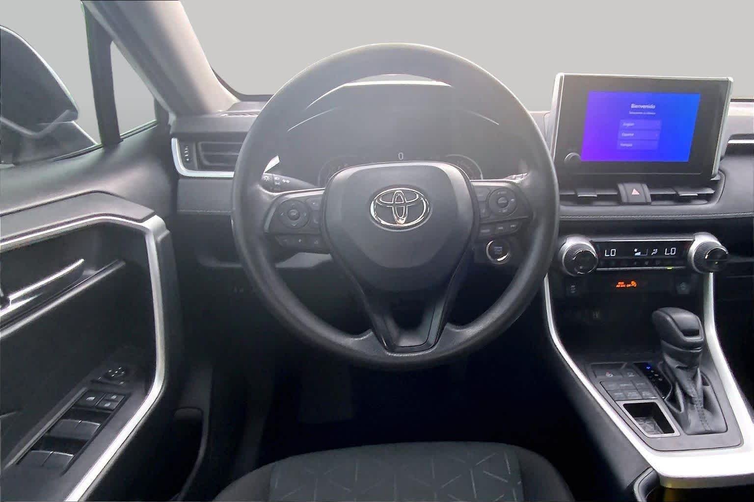 Used 2023 Ice Cap Toyota XLE image 6