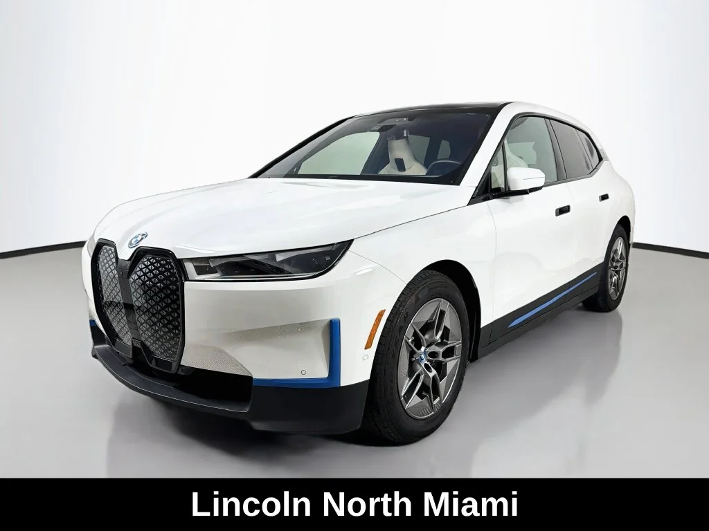 2022 BMW iX