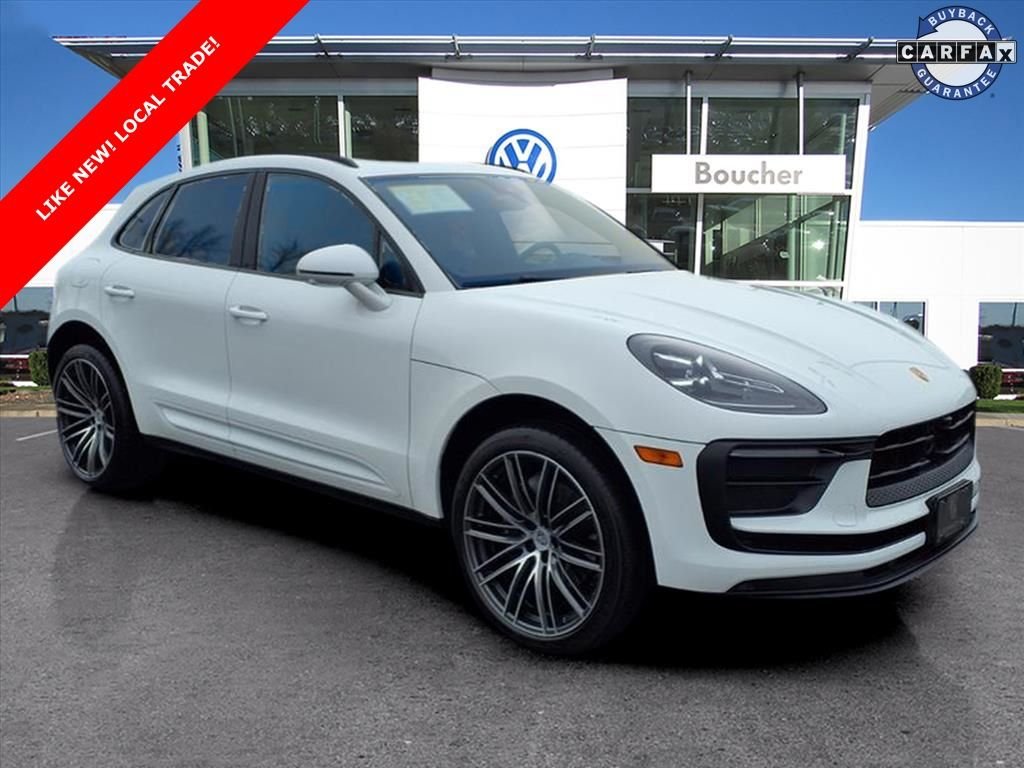 2024 Porsche Macan T