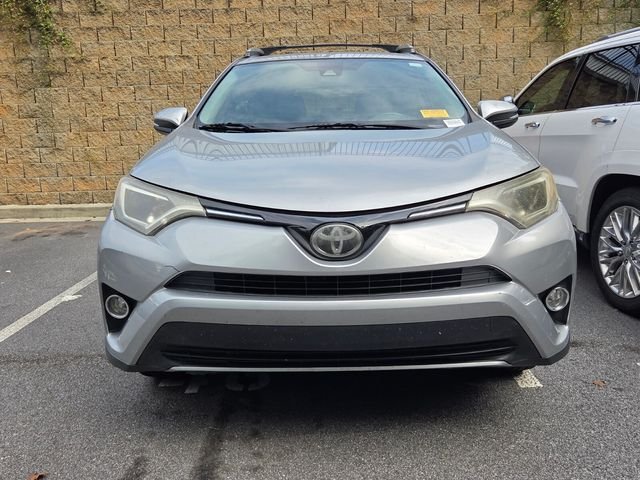 Used 2017 Silver Toyota XLE image 2