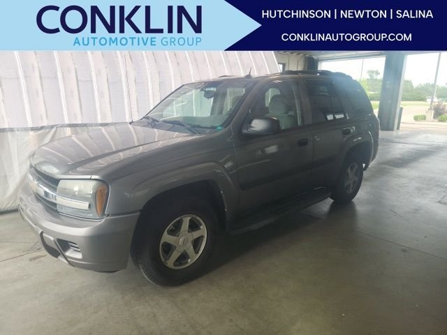 Used 2005 Graystone Metallic Chevrolet LS image 1