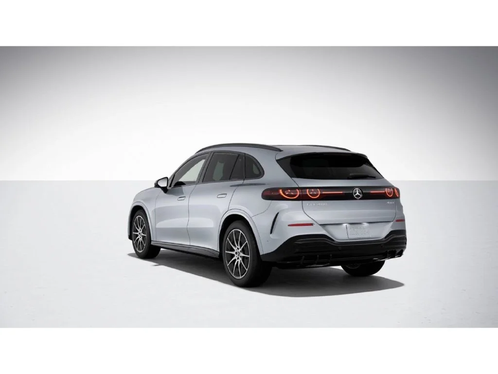 New 2027 Silver Mercedes-Benz GLC 400 image 28