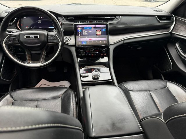 Used 2021 Black Jeep Limited 4x4 image 14