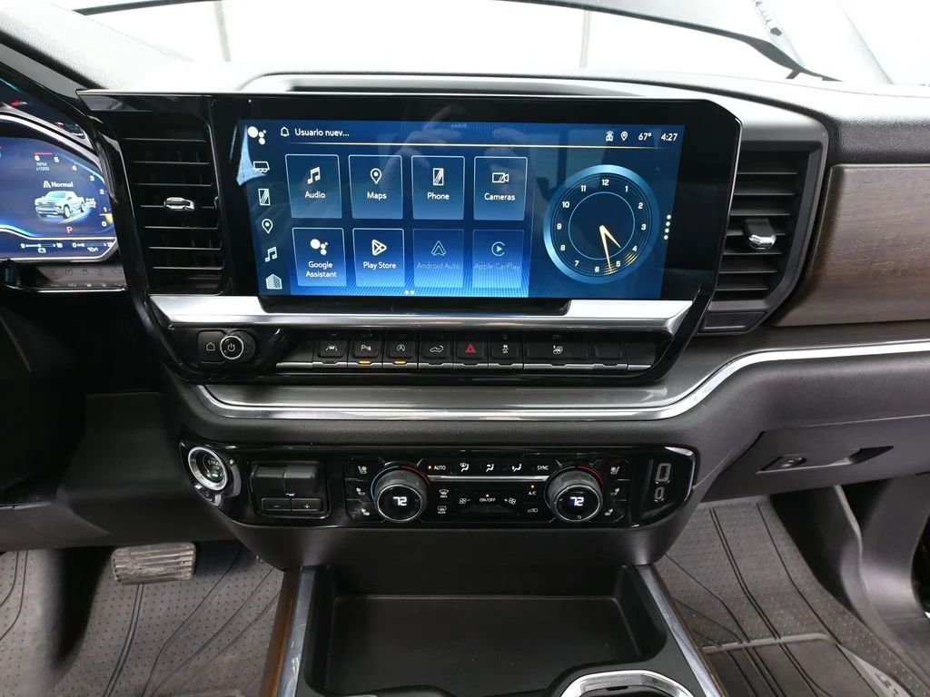 Used 2023 Black Chevrolet High Country image 28