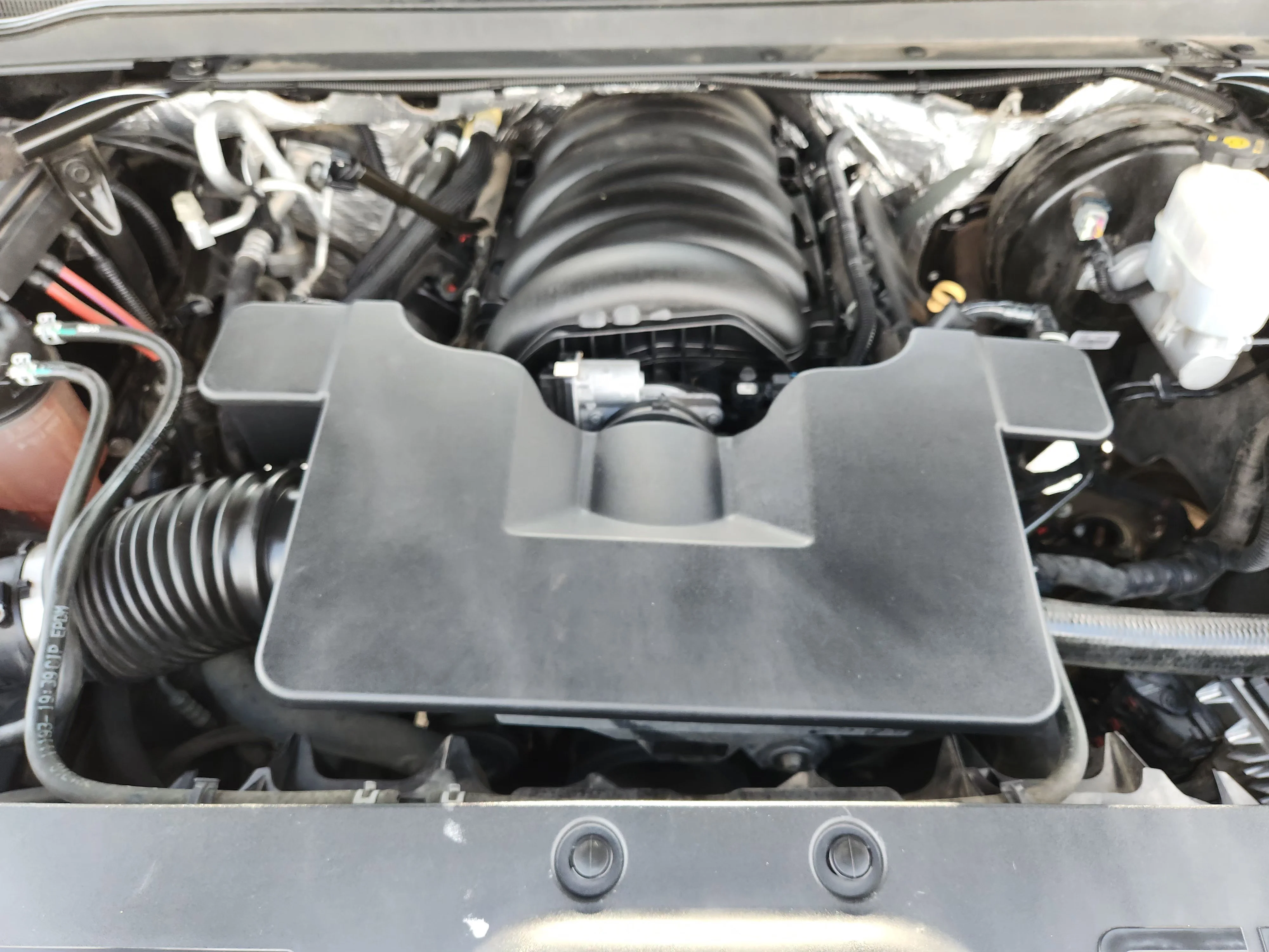Used 2018 Onyx Black GMC SLT image 32