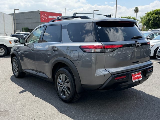 New 2026 Gun Metallic Nissan SV image 5