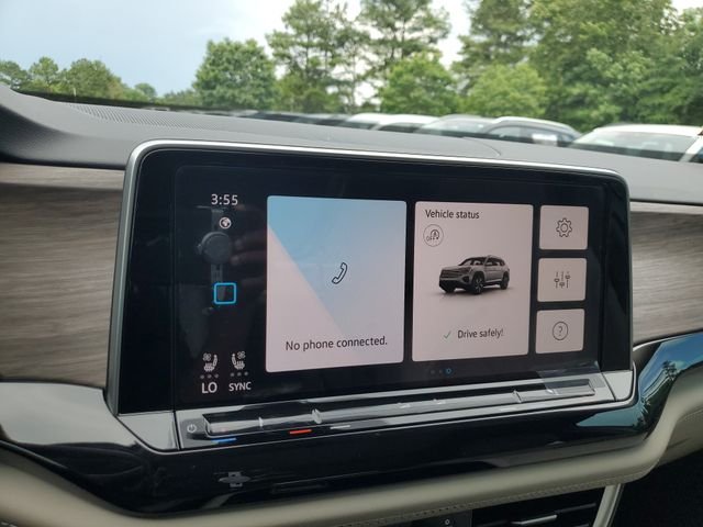 New 2026 White Volkswagen 2.0T SEL Premium R-Line image 19