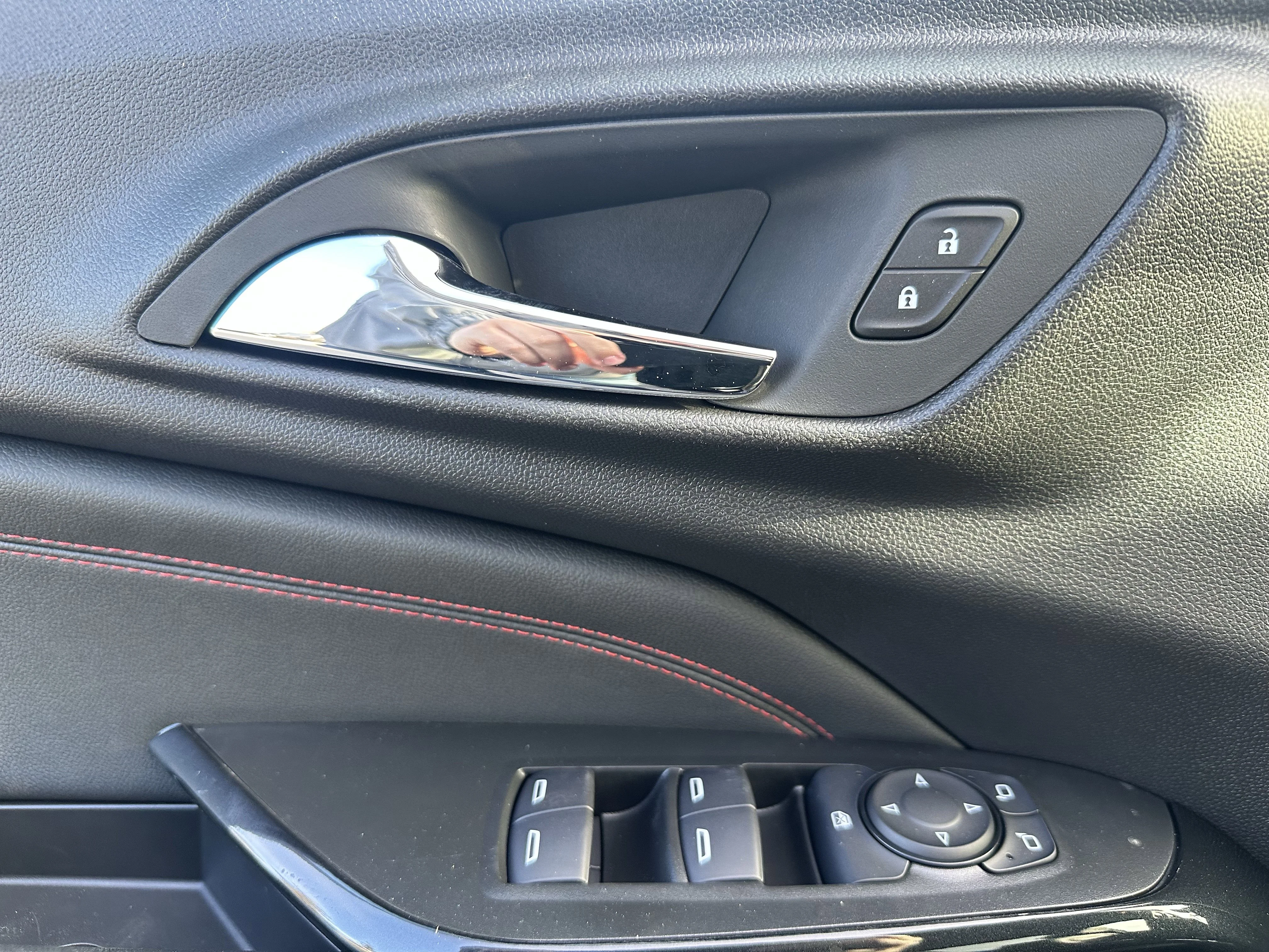 New 2026 Mosaic Black Metallic Chevrolet 2RS image 12