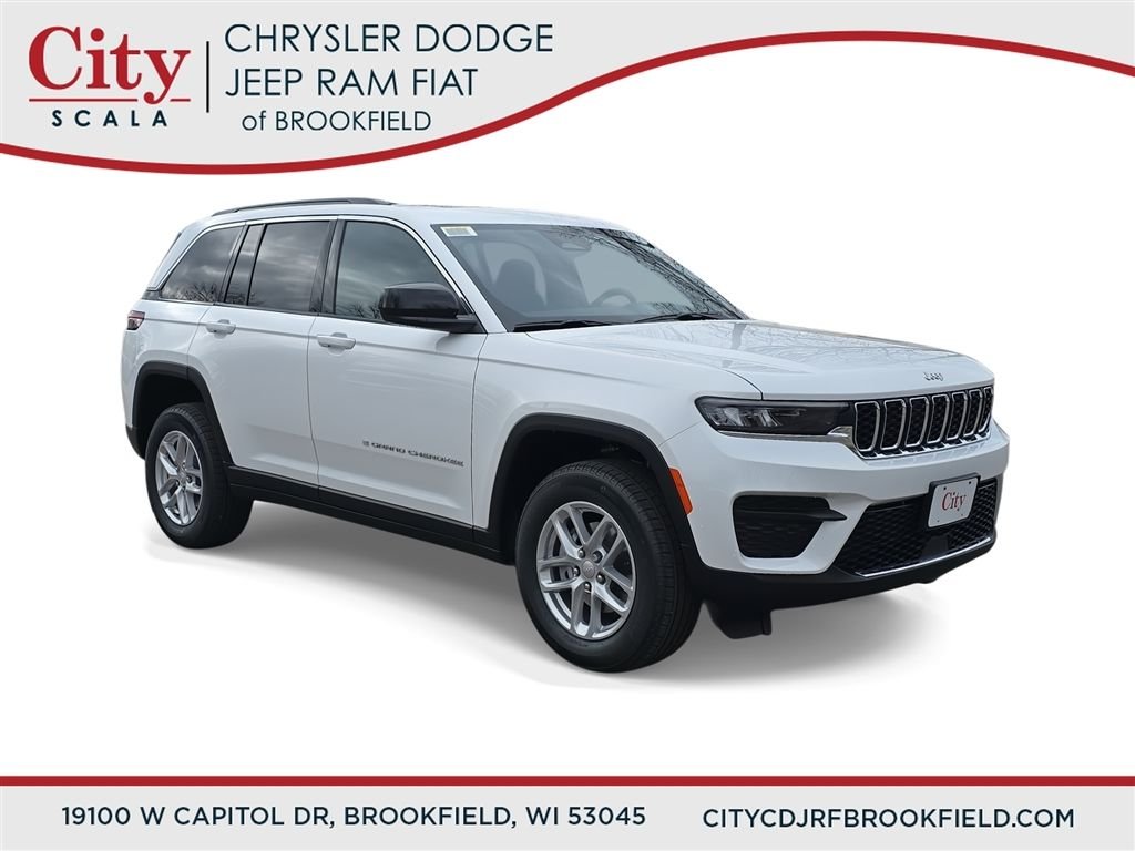 2026 Jeep Grand Cherokee Laredo X 4x4's photo