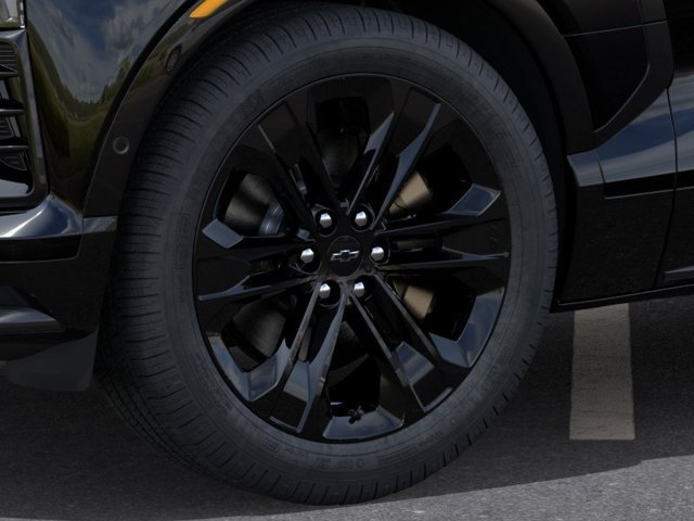 2027 Chevrolet Blazer EV SS - Photo 9