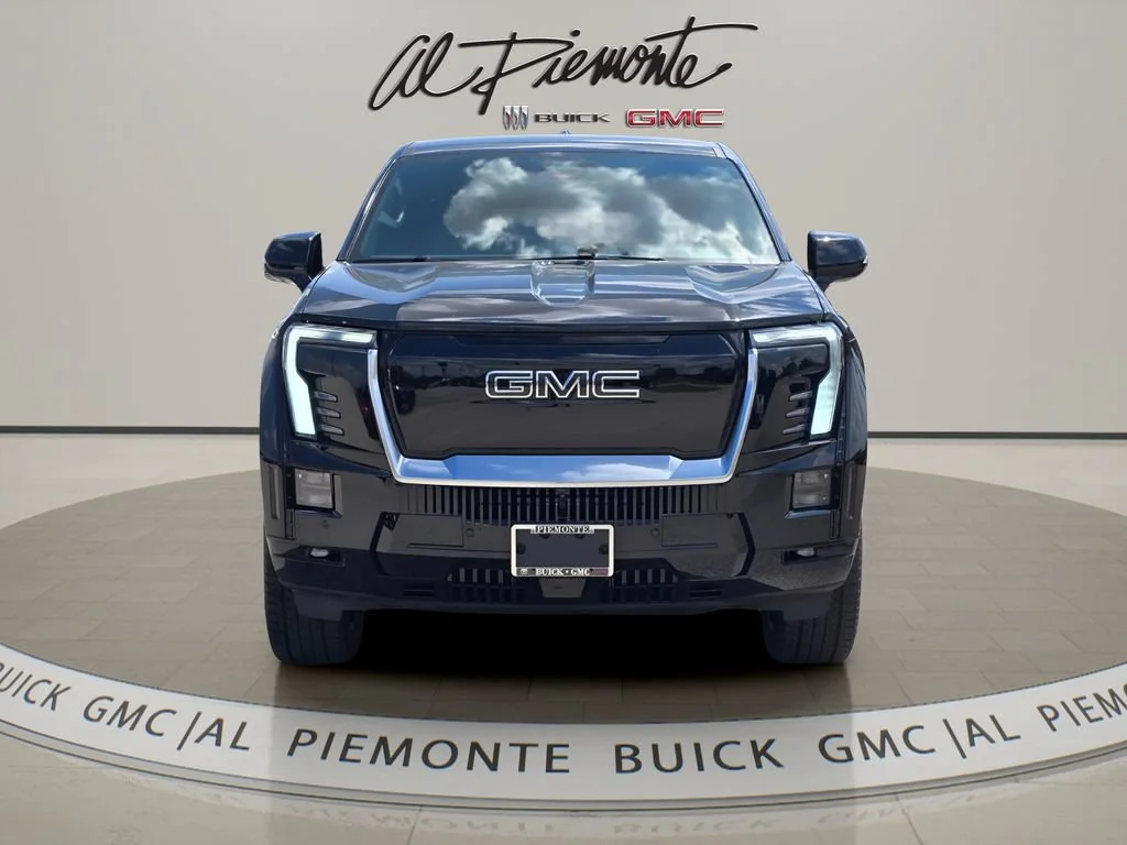 New 2025 Onyx Black GMC Extended Range Denali image 2