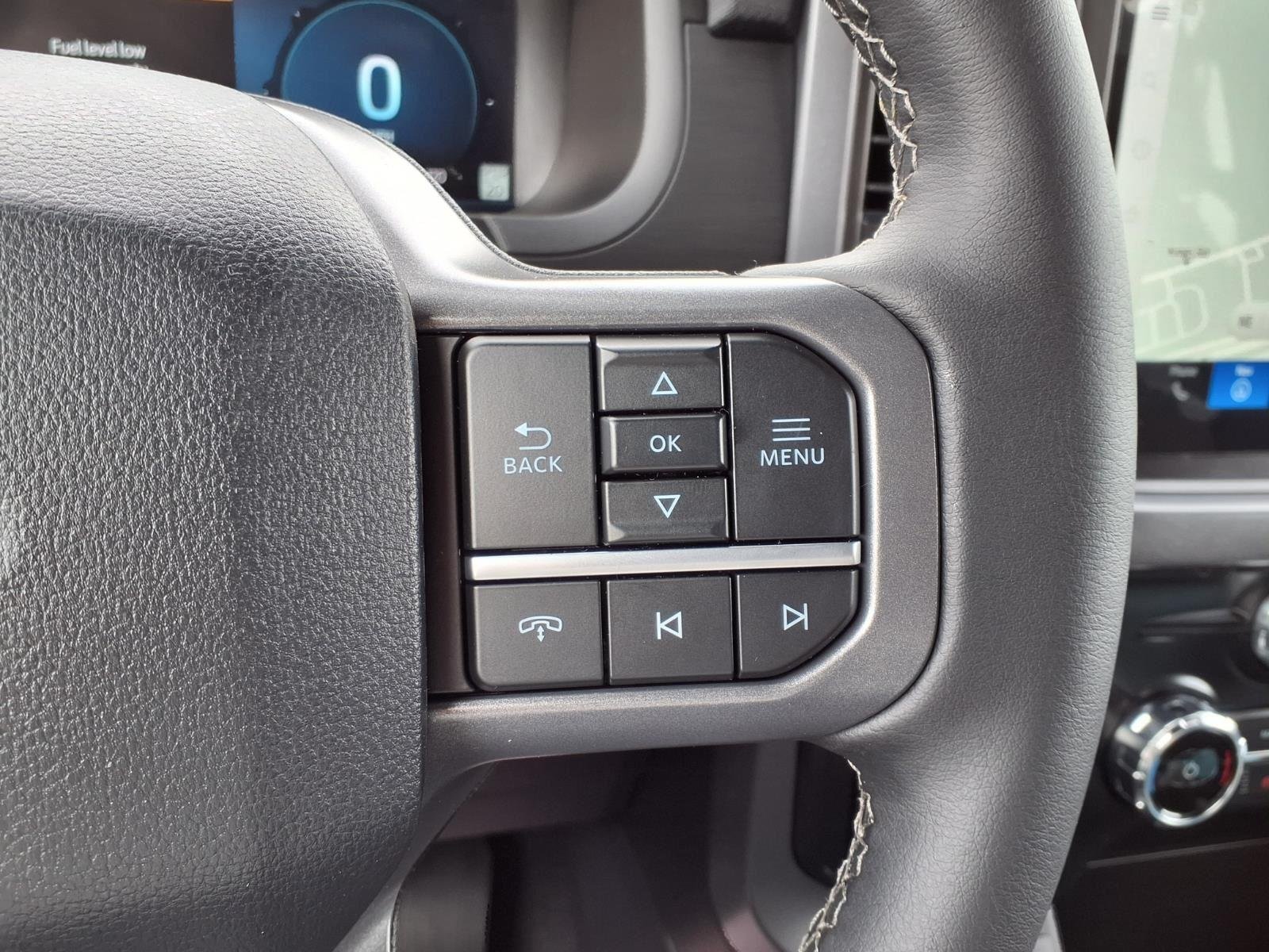 New 2026 Agate Black Metallic Ford XLT image 27