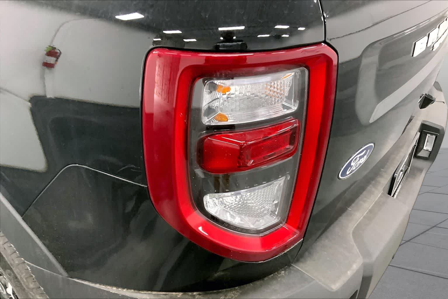 New 2026 Shadow Black Ford Outer Banks® image 14