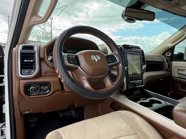 Used 2020 Bright White Clearcoat Ram Laramie image 14