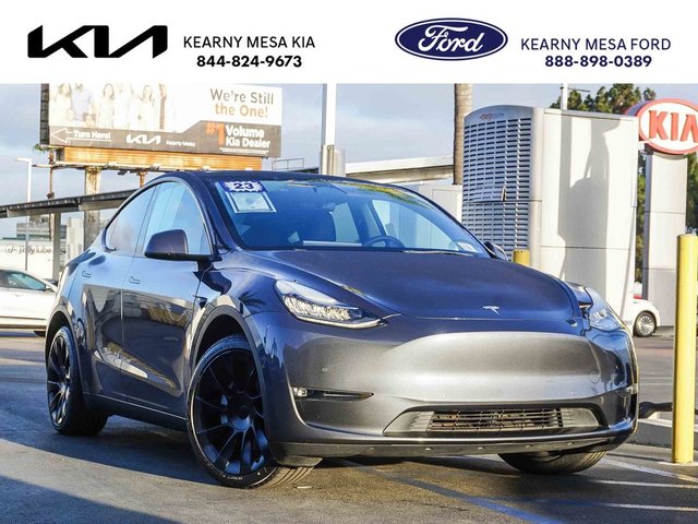 2023 Tesla Model Y Long Range