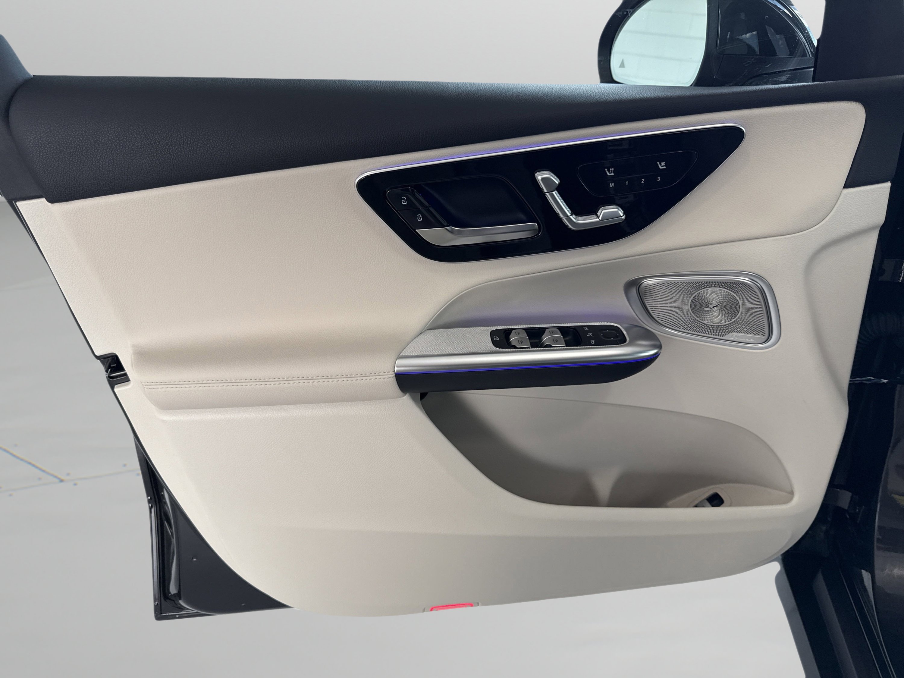 2026 Mercedes-Benz GLC Base - Photo 16