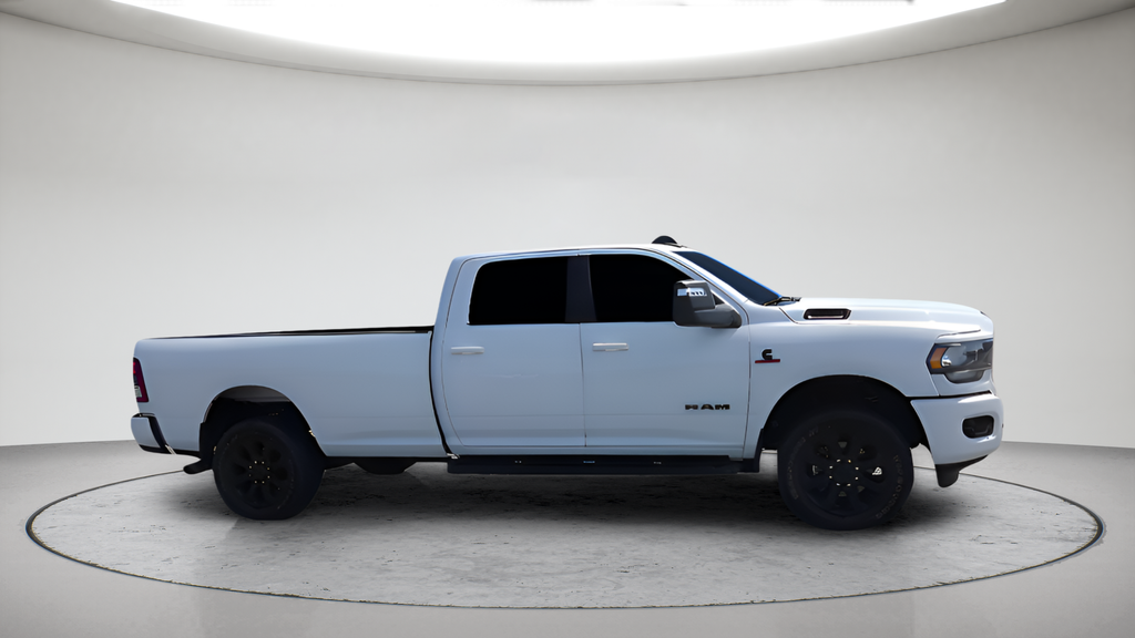 Used 2023 White Ram Big Horn image 12
