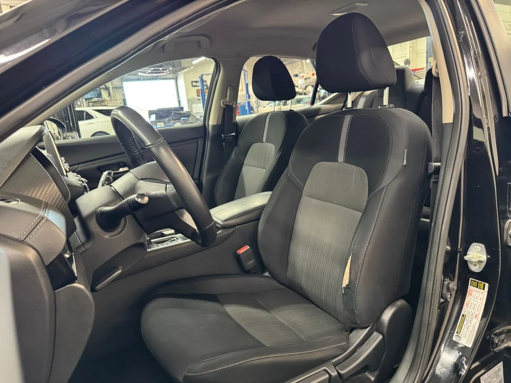 Used 2022 Black Nissan SV image 16