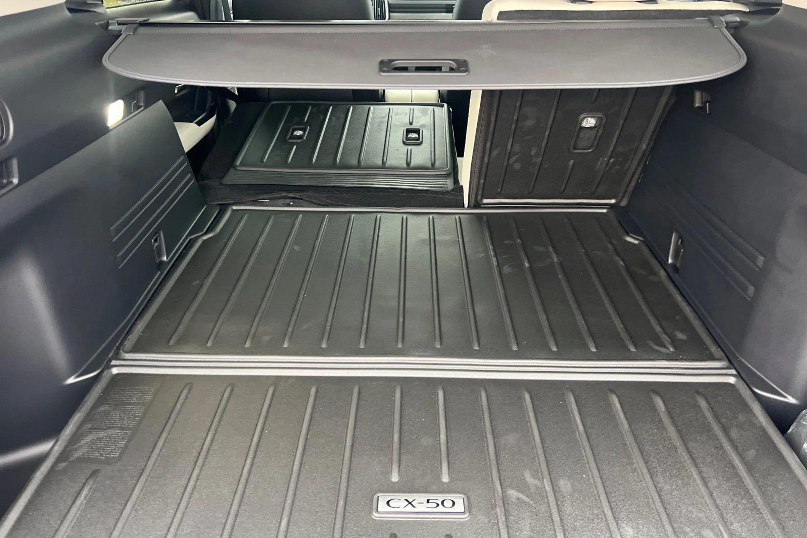 2026 Mazda CX-50 Premium - Photo 12