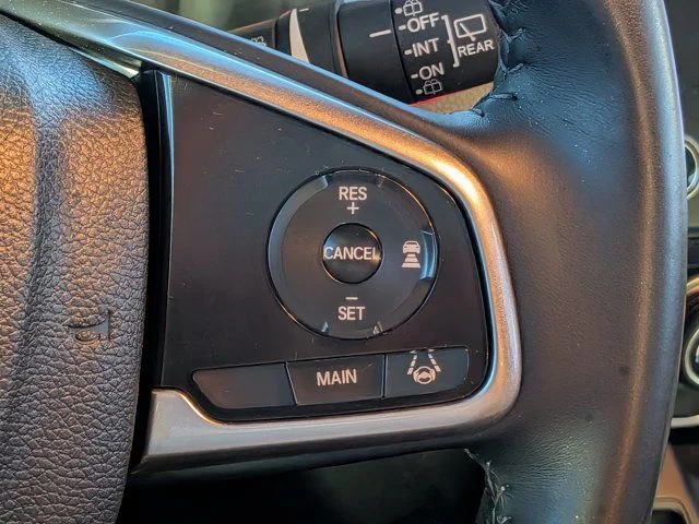 Certified Used 2017 Red Honda Touring image 26