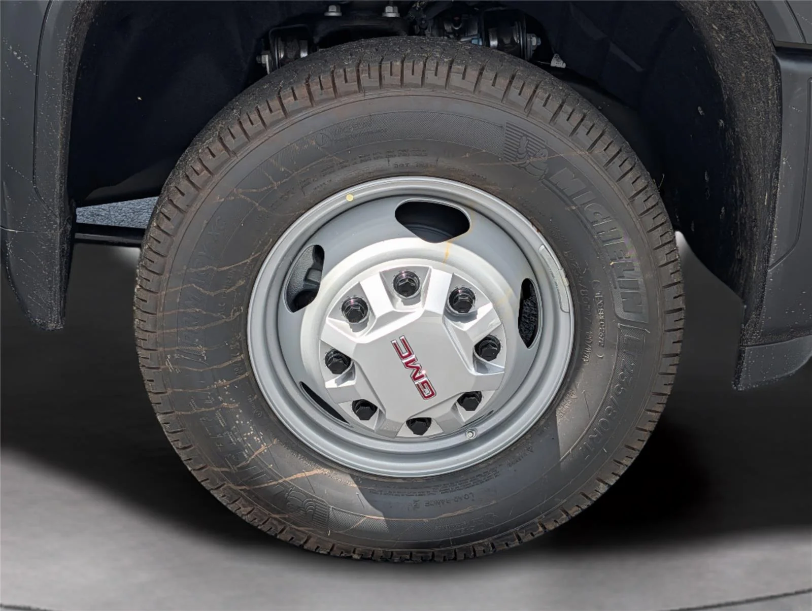 New 2026 Summit White GMC Pro DRW image 32