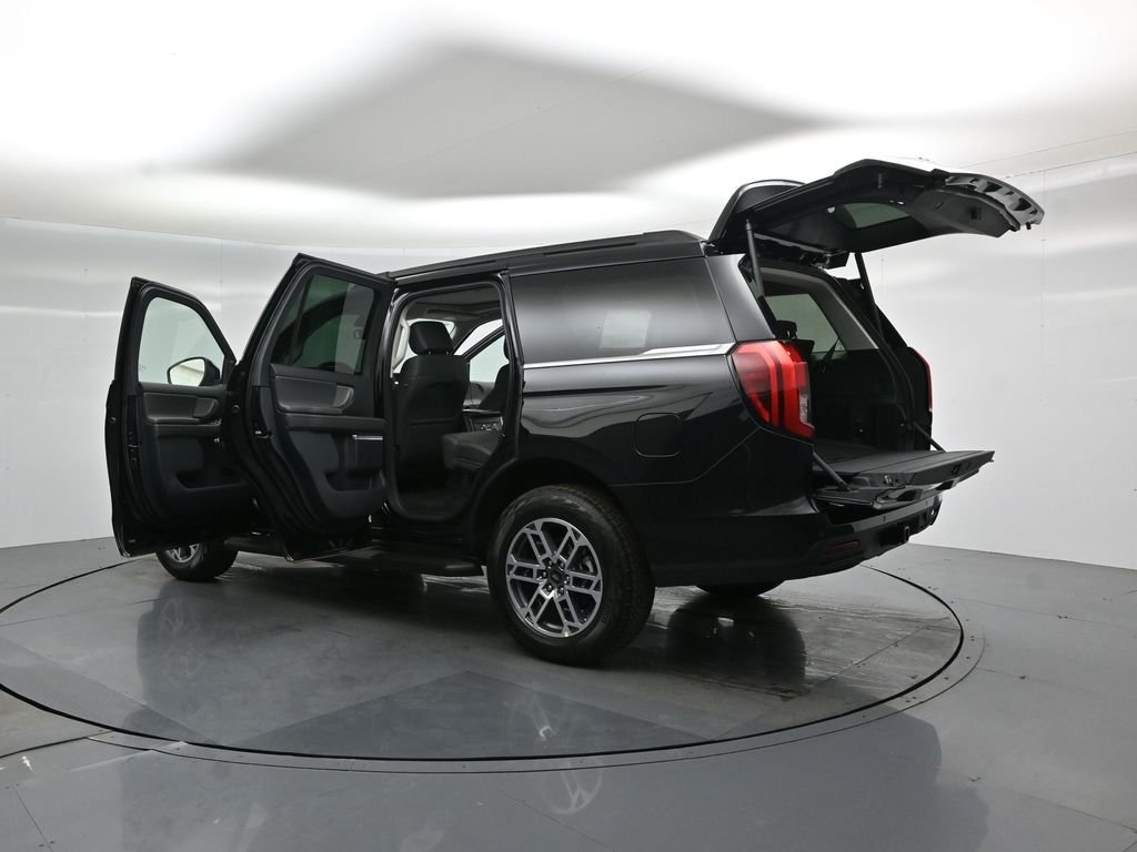 New 2026 Agate Black Metallic Ford Active image 33