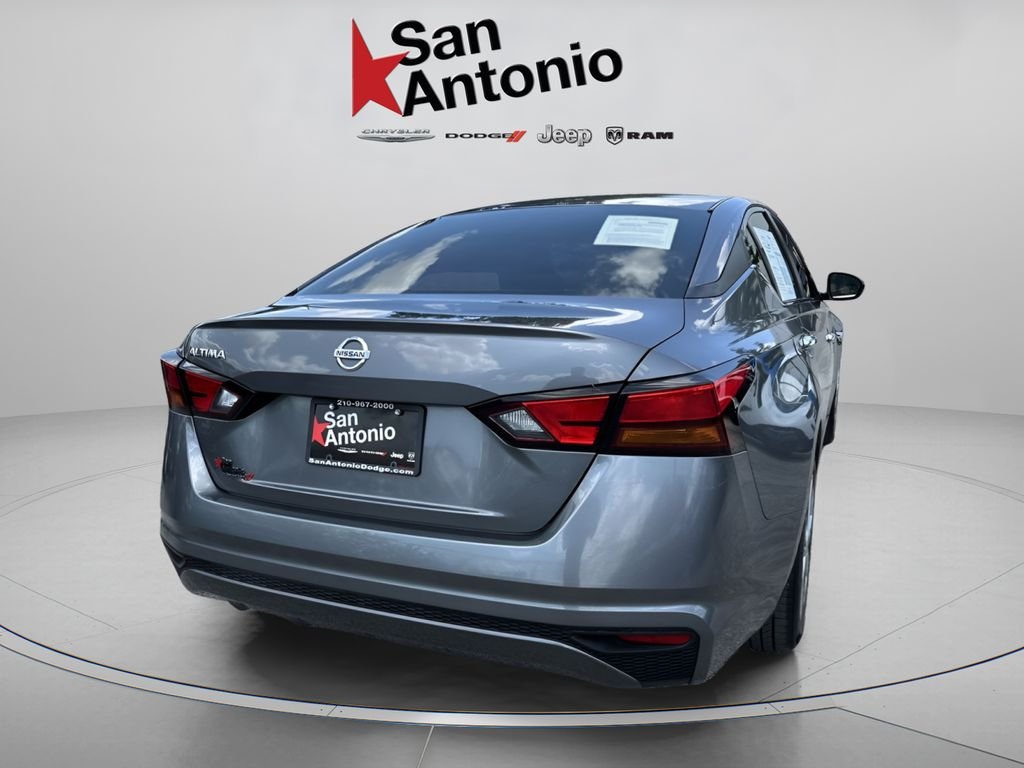Used 2021 Gray Nissan 2.5 S image 14