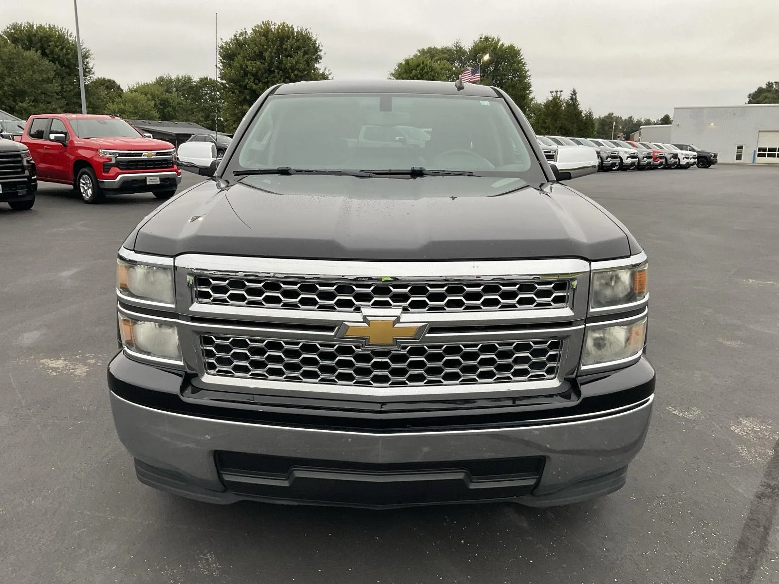 Used 2014 Black Chevrolet LT image 2