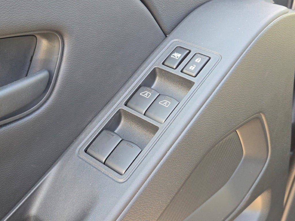 New 2026 Gray Nissan S image 18