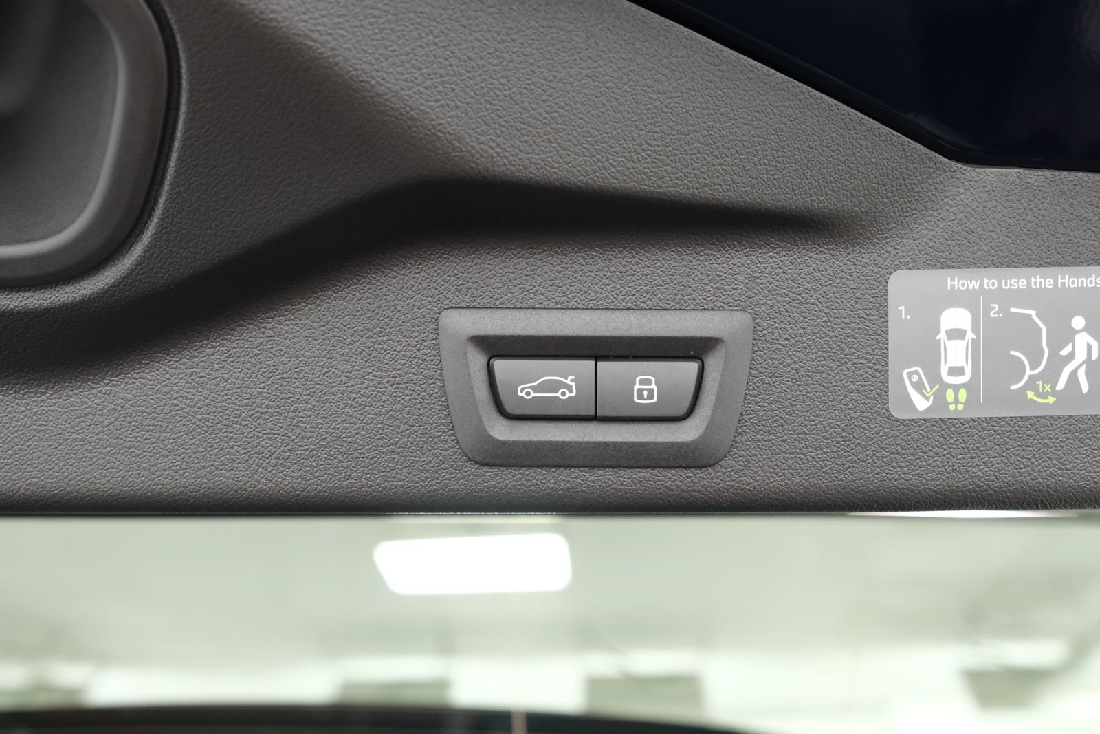 New 2026 Tanzanite Blue II Metallic BMW xDrive40i image 71