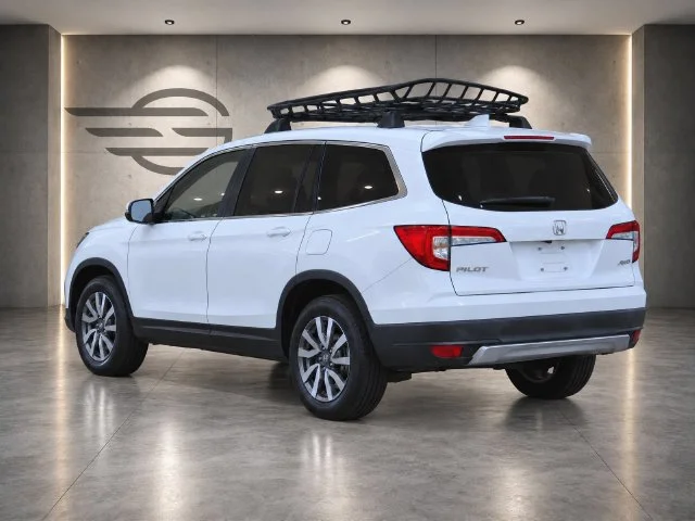 Certified Used 2020 Platinum White Pearl Honda EX-L image 4