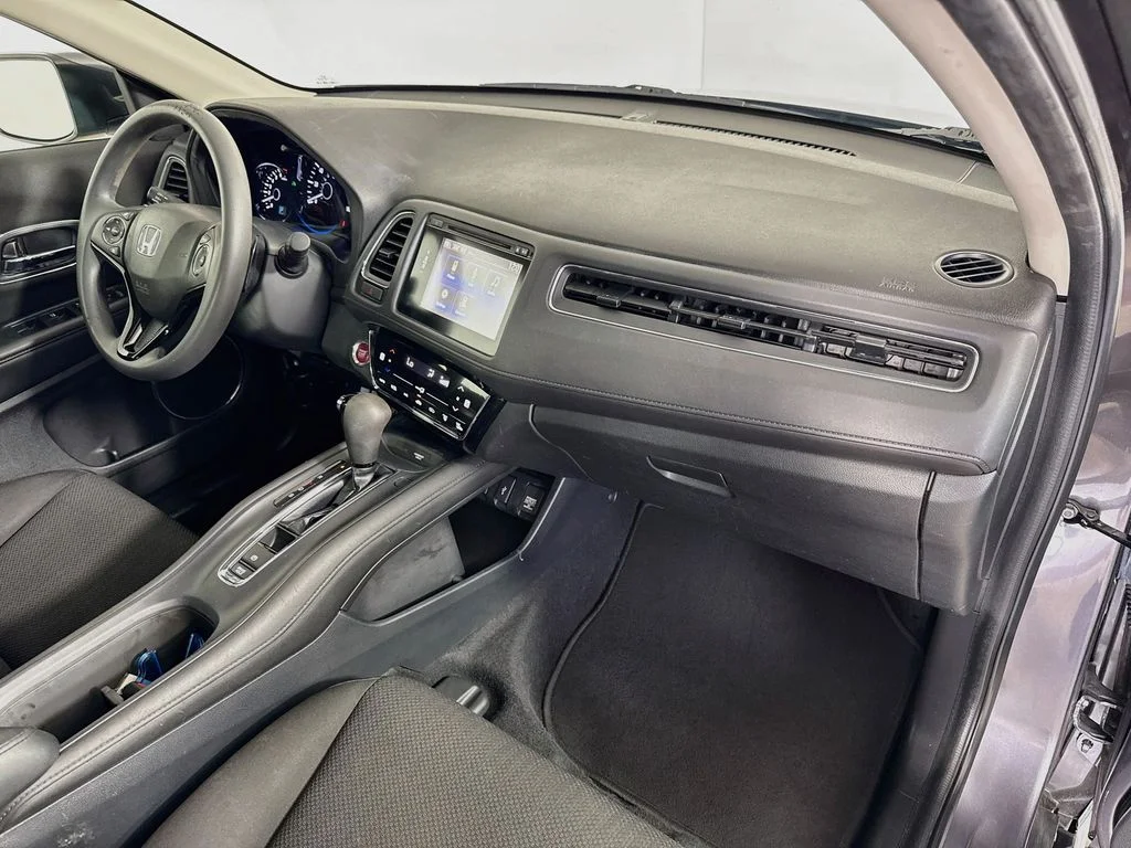 Used 2018 Modern Steel Metallic Honda EX image 29