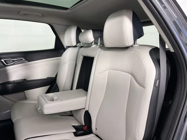 Used 2025 Gray Kia EX image 23