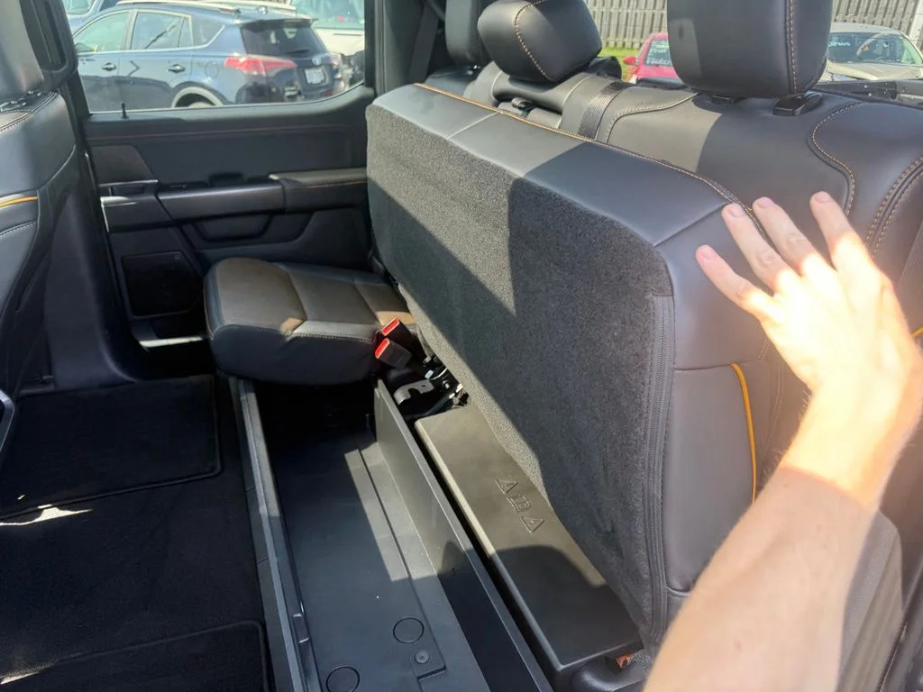 New 2026 Carbonized Gray Metallic Ford Tremor® image 43
