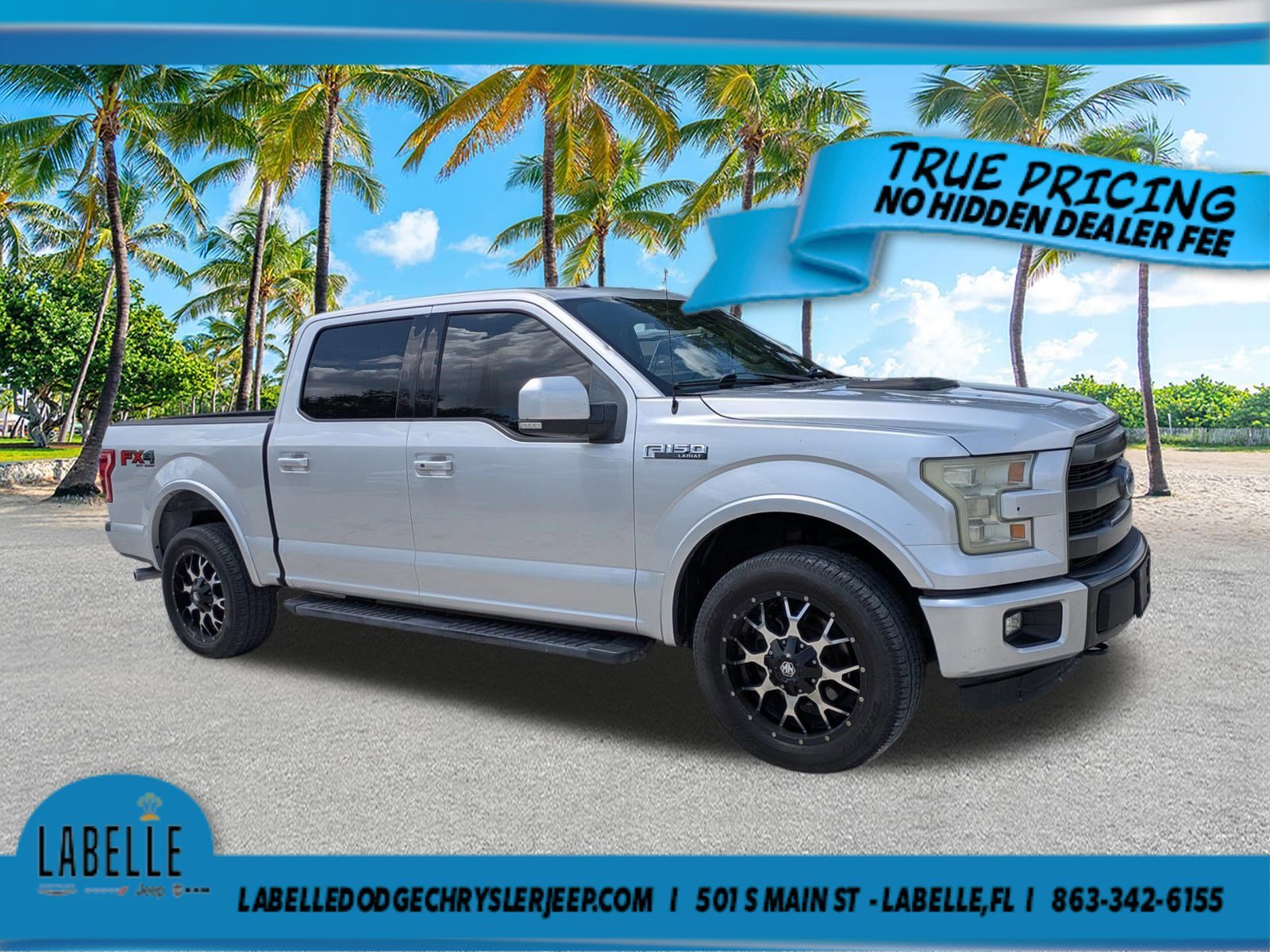 Used 2015  Ford Lariat image 2