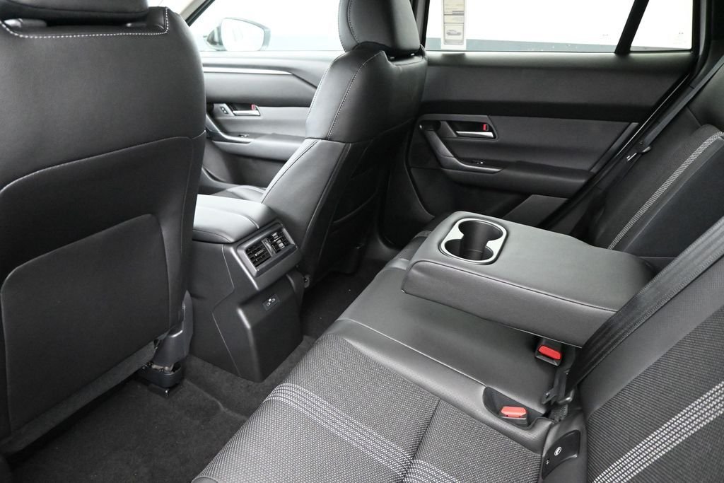 New 2026 Wind Chill Pearl Mazda Preferred AWD image 19
