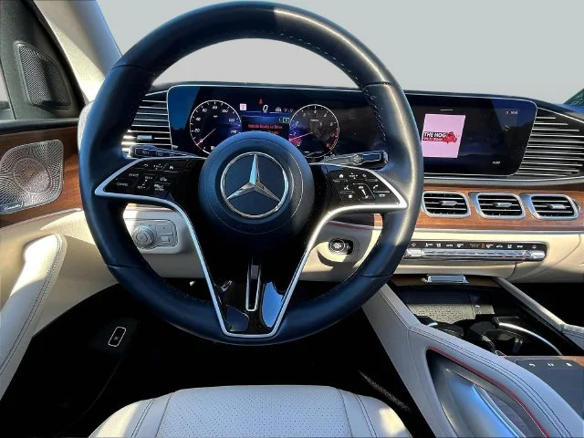 Used 2025 White Mercedes-Benz GLE 350 image 11