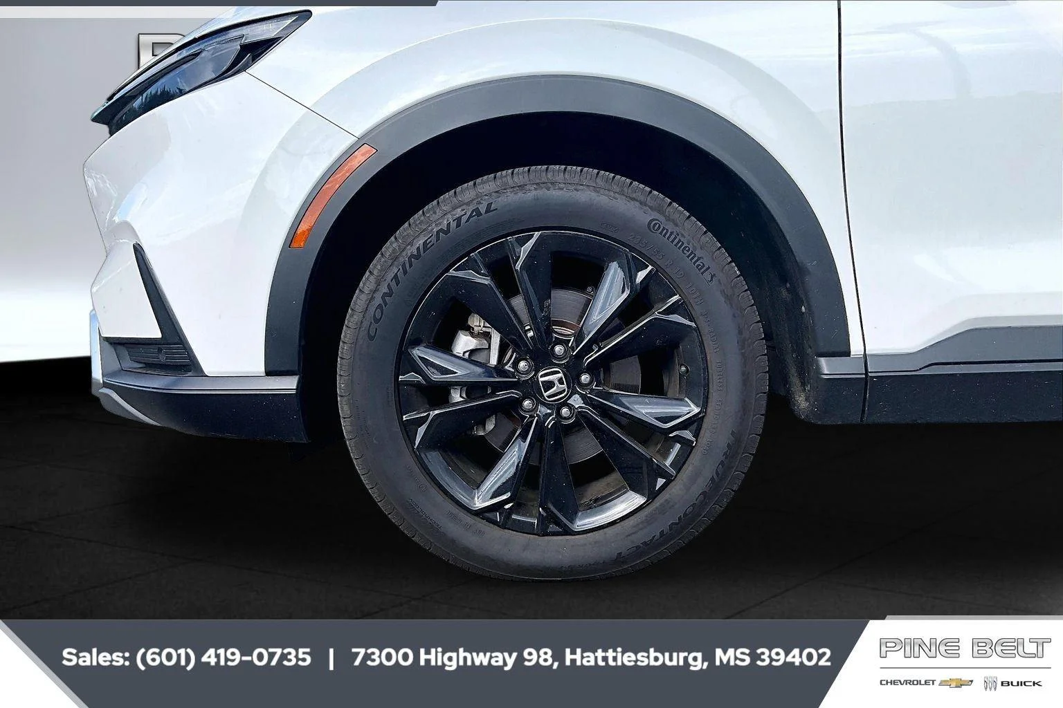 Used 2024 Platinum White Pearl Honda Sport Touring image 7