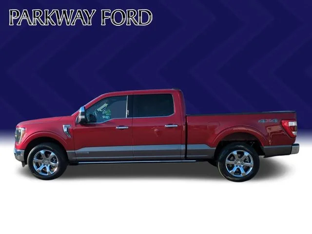 Used 2023  Ford King Ranch image 2