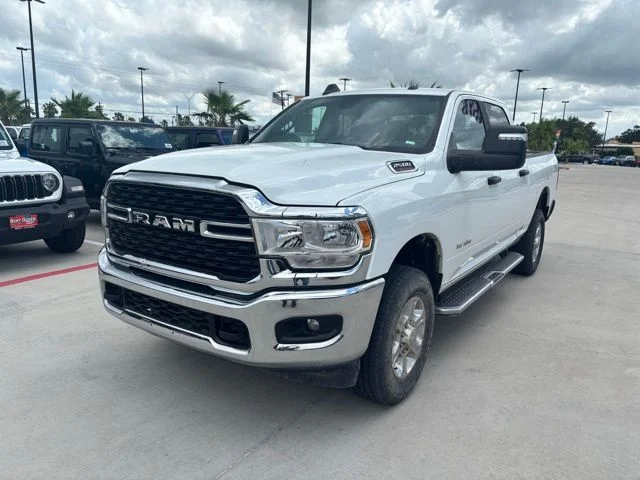 Used 2024 White Ram Big Horn image 3
