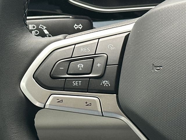 New 2026 White Volkswagen 1.5T SE image 24